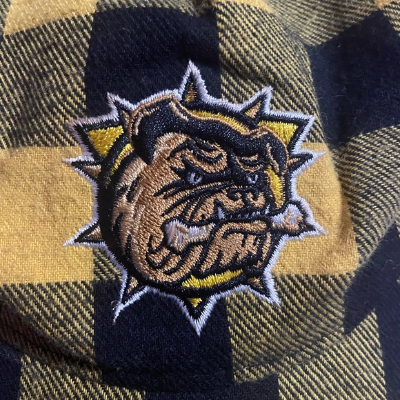 Bulldogs Hat - Picture 2 of 3